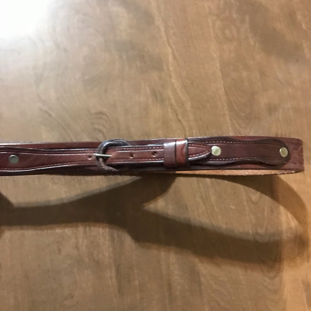 3/$15 Leather embossed eagle belt - Picture 2 of 3